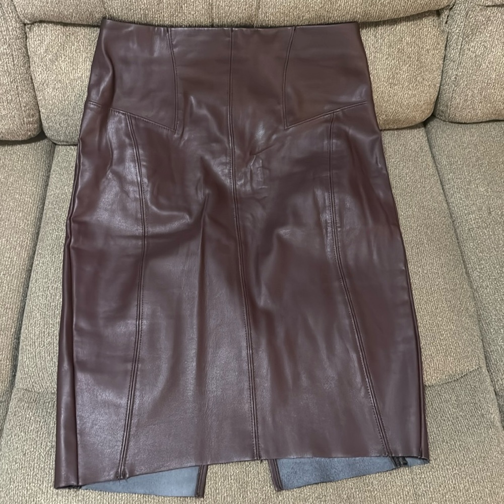 Brand ntw - Express Faux leather skirt